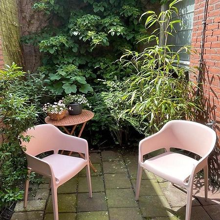 Ensuite Middelburg Buitenkant foto